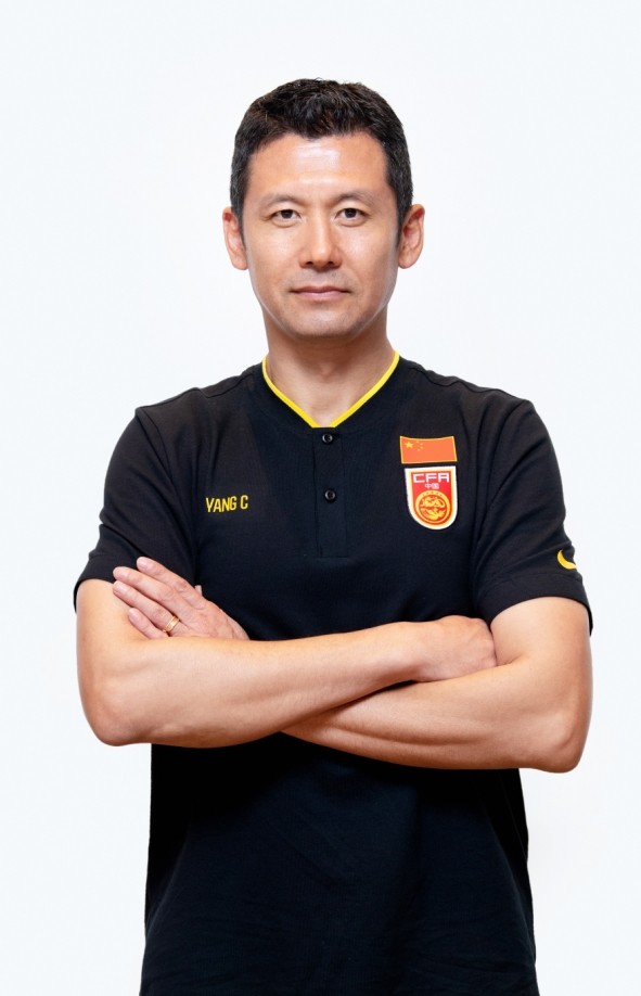 楊晨：盼2026世界杯見中國(guó)隊(duì)身影 談U17逆轉(zhuǎn)、職業(yè)自律