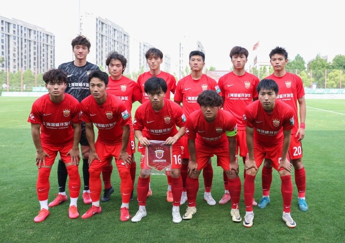 王逸偉貼地斬定勝局，上海海港富盛經開1-0蘭州隴原競技