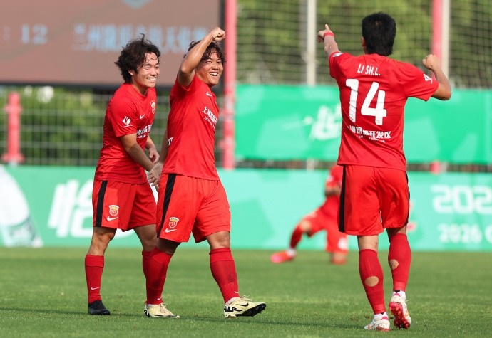 王逸偉貼地斬定勝局，上海海港富盛經開1-0蘭州隴原競技